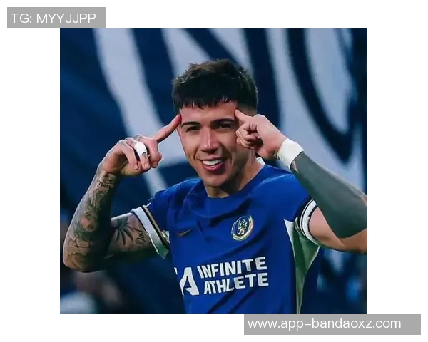 切尔西备战阿贾克斯恩佐积极参与最后训练环节