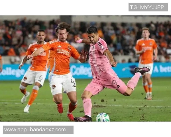 梅西助攻苏亚雷斯单刀失误令人失望牙哥岁月无情显老态