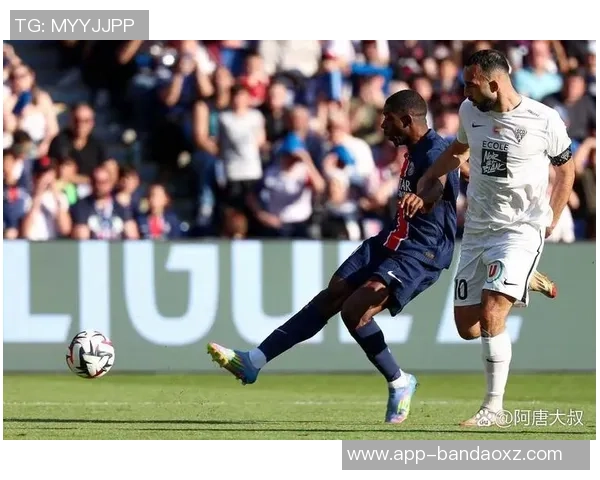 法甲前瞻：巴黎圣日耳曼能否在主场轻松战胜白堡队